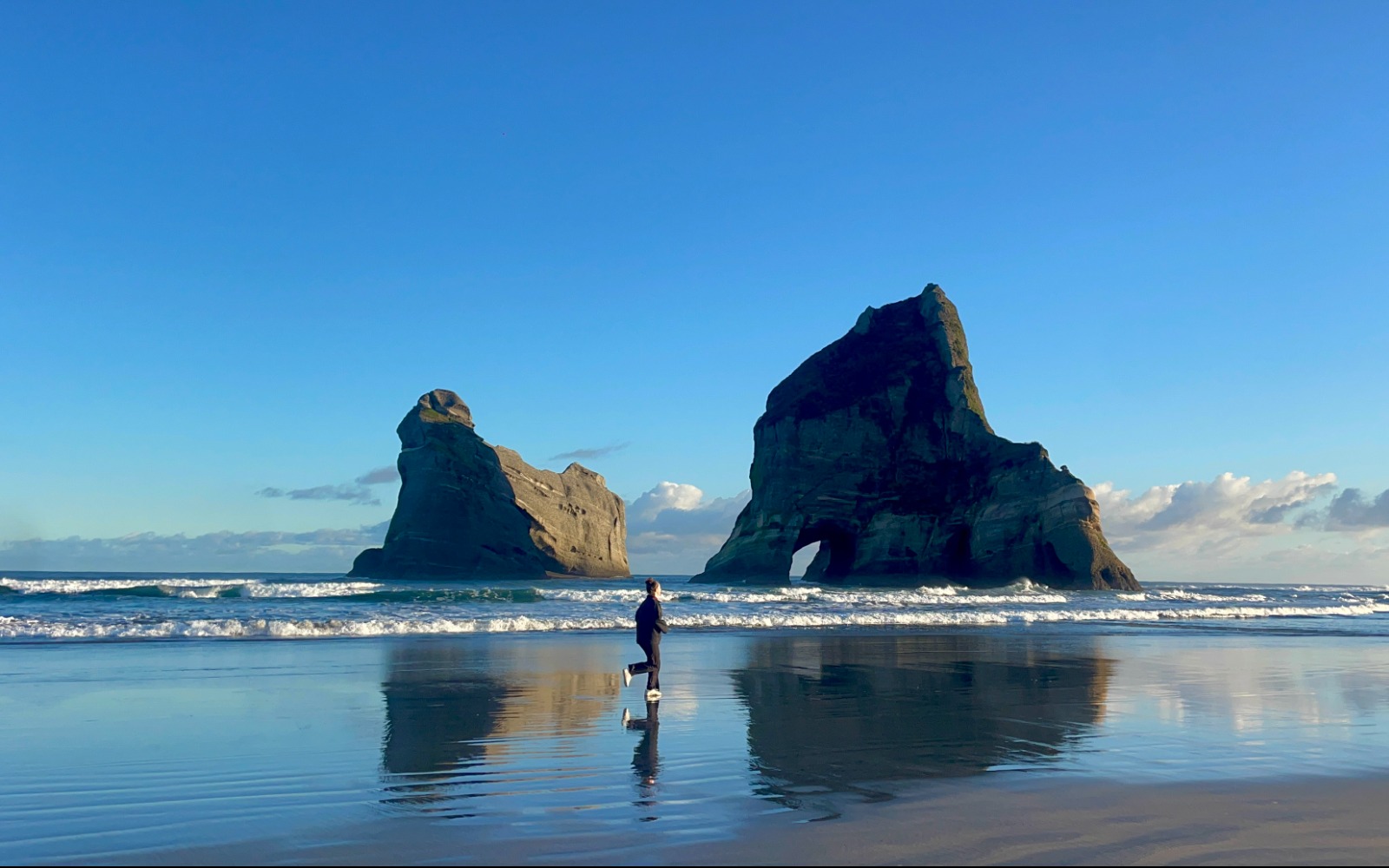 Wharariki Beach