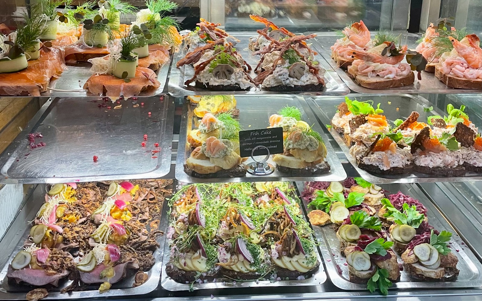 Try Smørrebrød